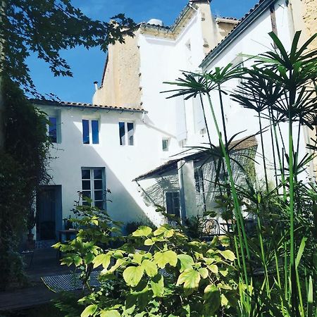 MAISON MATEJEWSKI chambre d'hôtes avec jardin Blaye-et-Sainte-Luce Exterior foto